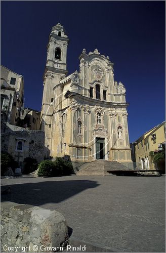 ITALY - LIGURIA - CERVO (IM) - la parrocchiale di San Giovanni Battista