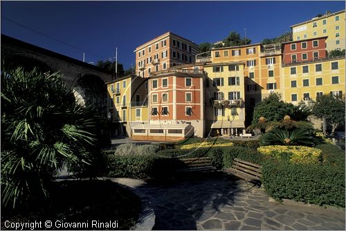 ITALY - LIGURIA - ZOAGLI (GE) - veduta del borgo