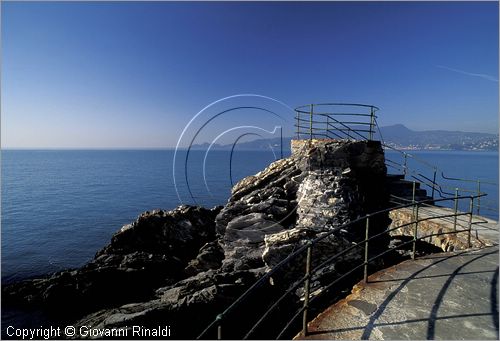 ITALY - LIGURIA - ZOAGLI (GE) - la costa