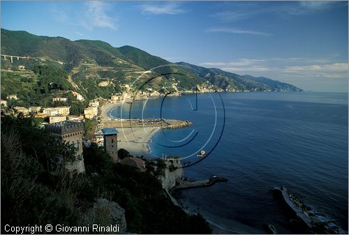 ITALY - LIGURIA - CINQUE TERRE (SP) - MONTEROSSO e la costa verso sud