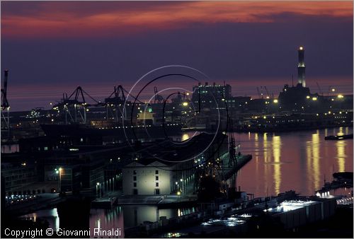 ITALY - LIGURIA - GENOVA - veduta panoramica serale del porto