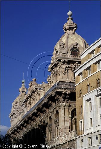 ITALY - LIGURIA - GENOVA - Palazzo della Borsa