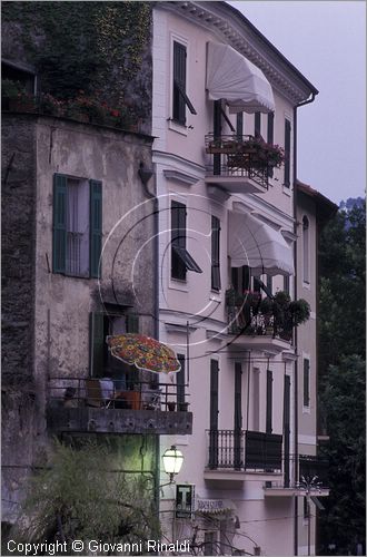 ITALY - LIGURIA - DOLCEACQUA (IM) - scorcio del borgo