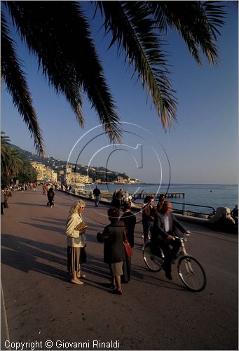 ITALY - LIGURIA - RAPALLO (GE) - la passeggiata lungomare