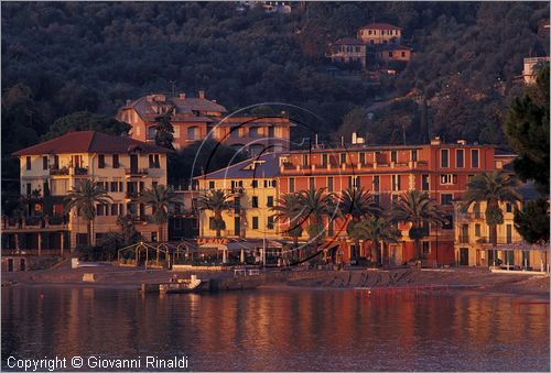 ITALY - LIGURIA - SAN MICHELE DI PAGANA (GE) - veduta all'alba