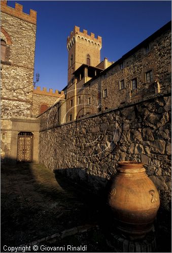 ITALY - TUSCANY - TOSCANA - Querceto (PI) - veduta del borgo