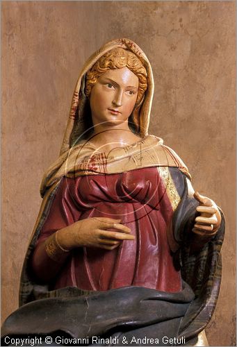 ITALY - ANGHIARI (AR) - Museo Statale di Palazzo Taglieschi - statua in legno di Vergine di Jacopo della Quercia (1373-1438)