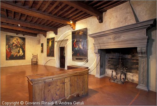 ITALY - ANGHIARI (AR) - Museo Statale di Palazzo Taglieschi - Veduta della grande sala XVIII