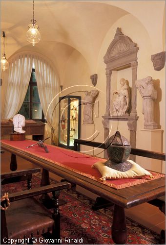 ITALY - AREZZO
Casa Museo Ivan Bruschi
piano terra: Sala degli Angeli
veduta della sala