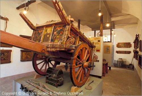 ITALY - FILOTTRANO (AN) - Museo del Biroccio Marchigiano e raccolta C. Beltrami di attrezzi agricoli marchigiani nel Palazzo Lucchetti - Sala I: provincia di Ancona