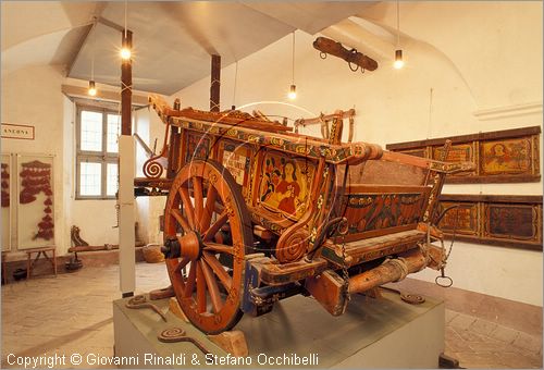 ITALY - FILOTTRANO (AN) - Museo del Biroccio Marchigiano e raccolta C. Beltrami di attrezzi agricoli marchigiani nel Palazzo Lucchetti - Sala I: provincia di Ancona