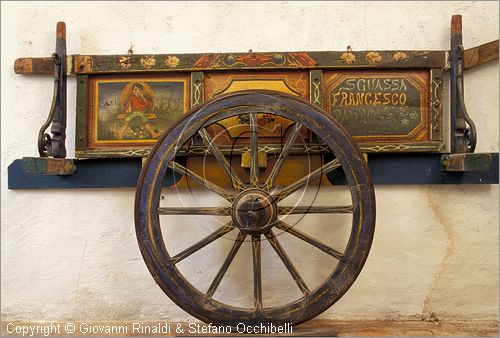 ITALY - FILOTTRANO (AN) - Museo del Biroccio Marchigiano e raccolta C. Beltrami di attrezzi agricoli marchigiani nel Palazzo Lucchetti - Sala III: provincia di Pesaro e Urbino - sezione di carro di Fiorelli del 1923