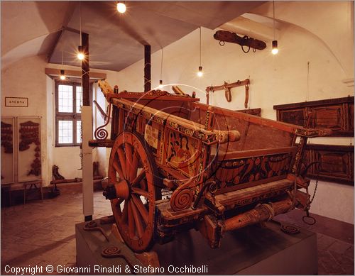 ITALY - FILOTTRANO (AN) - Museo del Biroccio Marchigiano e raccolta C. Beltrami di attrezzi agricoli marchigiani nel Palazzo Lucchetti - Sala III: provincia di Pesaro e Urbino