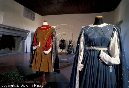 GRADOLI (VT)
Museo del Costume Rinascimentale
nel Palazzo Farnese
