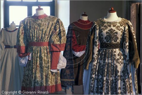 GRADOLI (VT)
Museo del Costume Rinascimentale
nel Palazzo Farnese