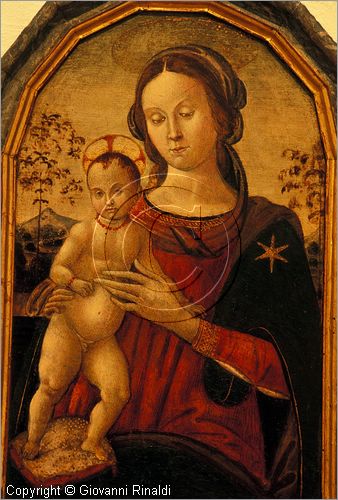 ITALY - MONTALCINO (SI) - Museo Civico e Diocesano d'Arte Sacra: sala D: Madonna col Bambino (tempera su tavola di Girolamo di Domenico - docomentato 1479-1513)