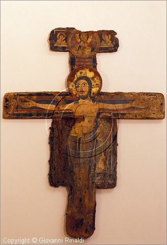ITALY - MONTALCINO (SI) - Museo Civico e Diocesano d'Arte Sacra: sala M: Croce (tempera su tavola di pittore della fine del XII secolo)