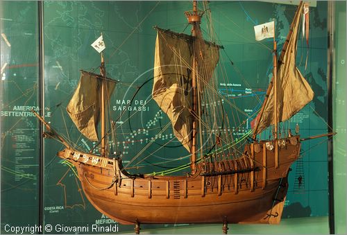 ITALY - Genova Pegli - Museo Navale - Sala di Io - i Viaggi e le Navi di Colombo - modellino di caravella di Cristoforo Colombo