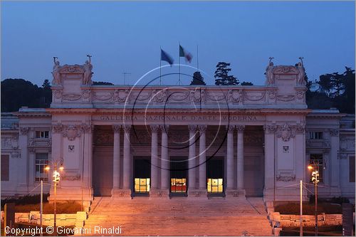 ITALY - ROMA - Galleria d'Arte Moderna - veduta esterna della facciata