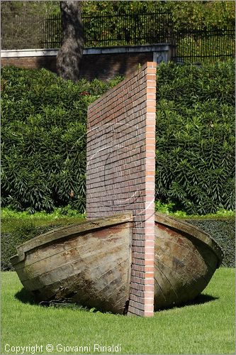 ITALY - ROMA - Galleria d'Arte Moderna - veduta esterna