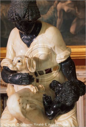 ROMA
Galleria Borghese
Stanza del Sole (sala XIX)
giovane mora con fanciulla e cane (fine secolo XVI)