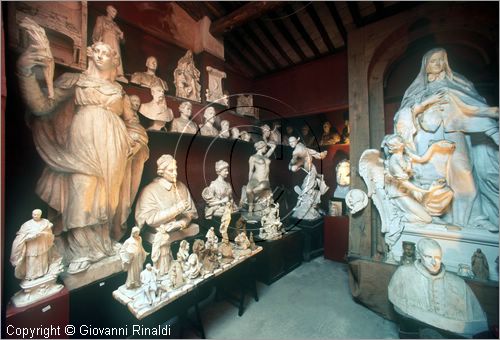 ROMA
Museo Canova-Tadolini
sala di destra
veduta di una sala interna