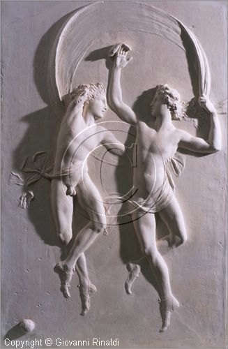 ROMA
Villa Torlonia
Museo del Casino dei Principi
Piano superiore
"La Danza dei Feaci" replica della parte centrale del noto rilievo in gesso di Antonio Canova (1757-1822)