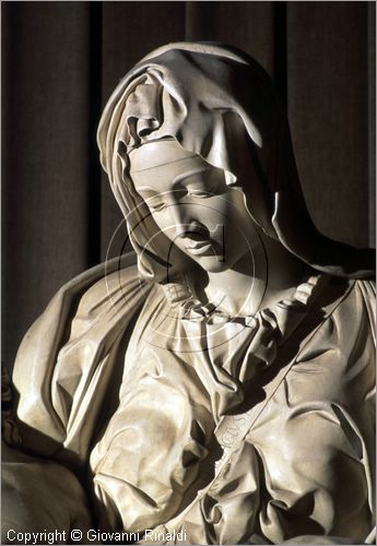 ROMA
San Pietro in Vaticano
Museo del Tesoro di San Pietro
Cappella dei Beneficiati o del Ciborio di Donatello
calco della Piet di Michelangelo