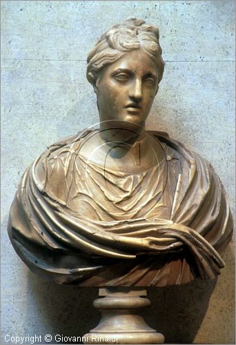 ROMA
Pinacoteca Capitolina
atrio di ingresso
busto femminile