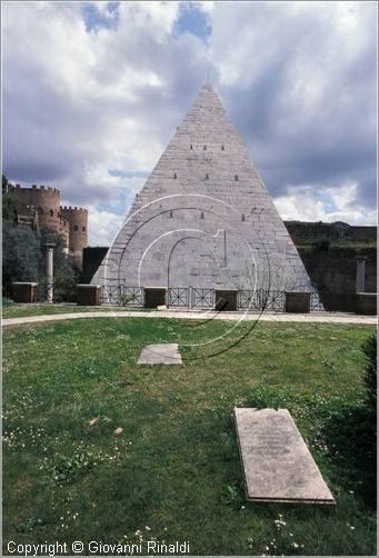 cimiteroinglese0005.jpg