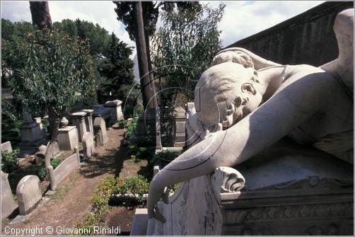 cimiteroinglese0022.jpg