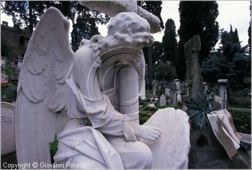 cimiteroinglese0024.jpg