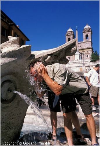 piazzadispagna0033.jpg