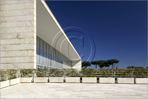 ITALY - ROMA - EUR - Palazzo dei Congressi (Adalberto Libera 1938-54) - facciata posteriore