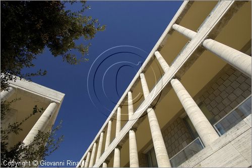 ITALY - ROMA - EUR - Palazzo delle Forze Armate, Autarchia e Corporativismo sede dell'Archivio Centrale di Stato (Mario De Renzi, Gino Pollini e Luigi Figini, 1938-42)