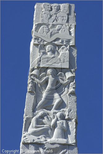 ITALY - ROMA - EUR - Piazza G. Marconi con la stele ideata da Arturo Dazi che celebra con 92 rilievi l'invenzione della radio