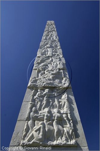 ITALY - ROMA - EUR - Piazza G. Marconi con la stele ideata da Arturo Dazi che celebra con 92 rilievi l'invenzione della radio