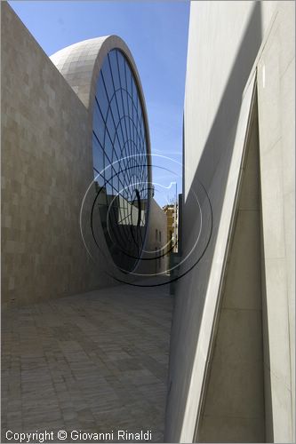 ITALY - ROME - ROMA - Quartiere della Magliana - Chiesa del Santo Volto di Ges (Piero Sartogo e Nathalie Grenon - 2006) - veduta esterna