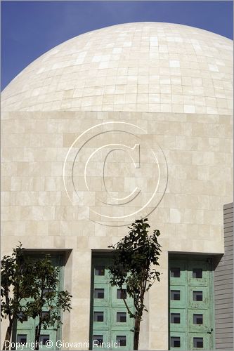 ITALY - ROME - ROMA - Quartiere della Magliana - Chiesa del Santo Volto di Ges (Piero Sartogo e Nathalie Grenon - 2006) - veduta esterna