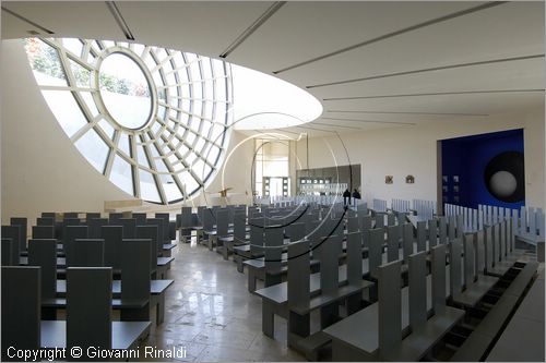 ITALY - ROME - ROMA - Quartiere della Magliana - Chiesa del Santo Volto di Ges (Piero Sartogo e Nathalie Grenon - 2006) - veduta interna