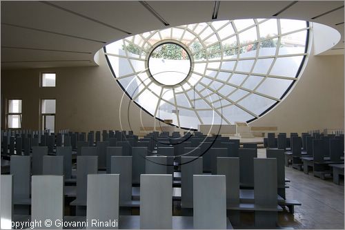 ITALY - ROME - ROMA - Quartiere della Magliana - Chiesa del Santo Volto di Ges (Piero Sartogo e Nathalie Grenon - 2006) - veduta interna