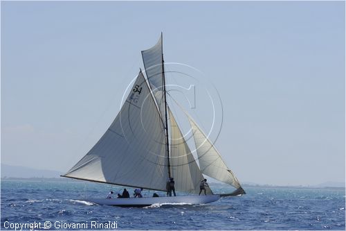 asw08_G813006.jpg