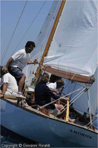 asw08_G814022.jpg