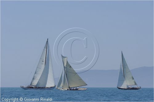 asw08_G815004.jpg