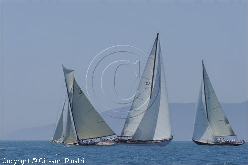 asw08_G815006.jpg