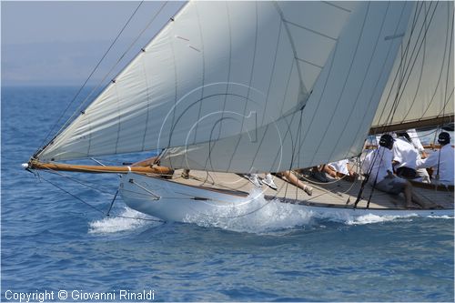asw08_G815527.jpg