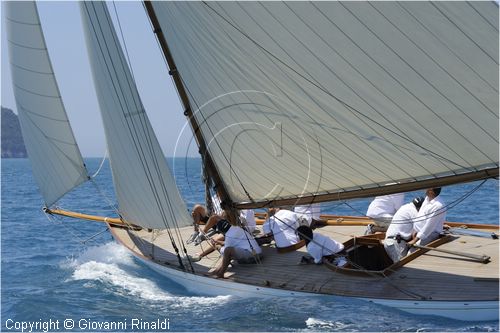 asw08_G815541.jpg