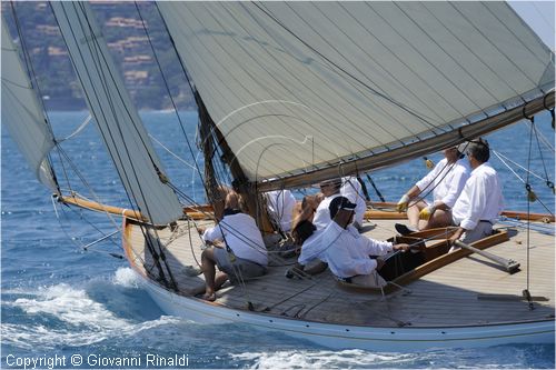 asw08_G815545.jpg