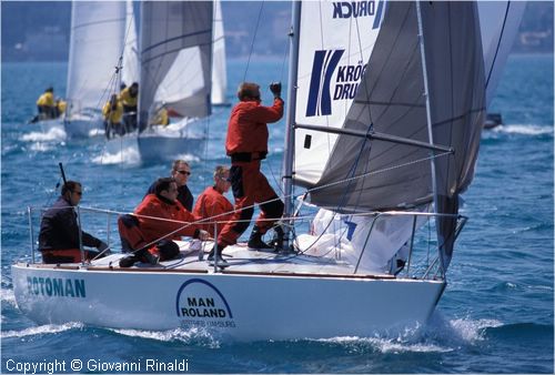 pasquavela03_j24_ger5266_01.jpg