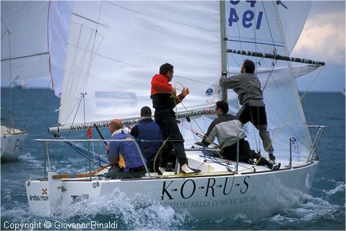pasquavela03_j24_ita194_04.jpg
